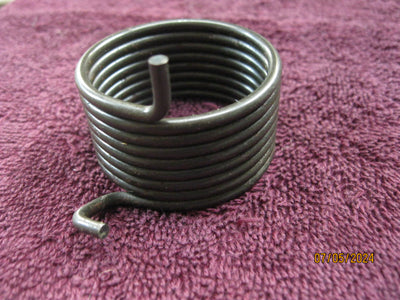 1982-1986 Husqvarna Kickstart Spring, 16-11-682-01 NOS OEM