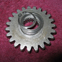 1976-1978 Husqvarna Auto 360 390 Kickstart Idler Gear Assbly USED VG 16-12-522-01
