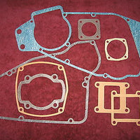 Husqvarna 1982 CR 125 Only OVERHAUL GASKET SET 16-19-803-01