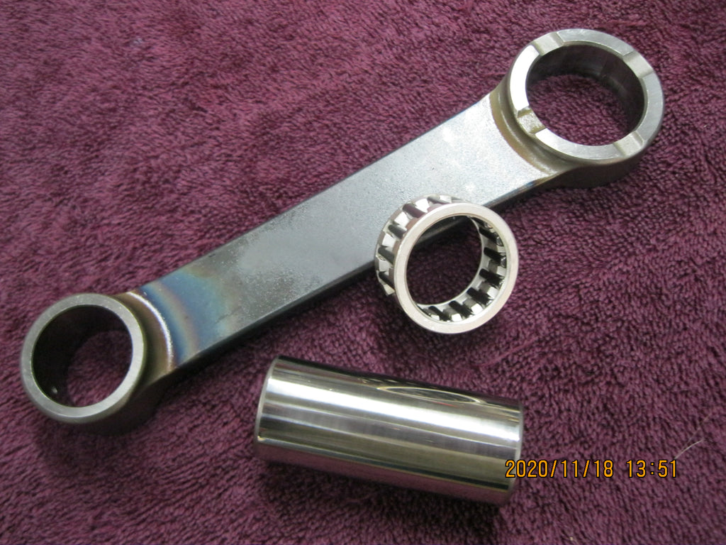 1982 1984 HUSQVARNA 500 All Models Air Cooled CONNECTING ROD KIT 16-19-829-01