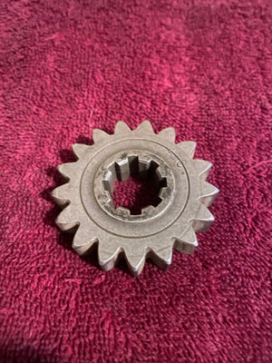 1976-1982 Husqvarna 2nd Gear on M/S 17 teeth 16-12-496-01 NOS