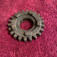 1973-1982 Husqvarna 5th Gear on L/S 22 teeth 16-12-410-01 NOS