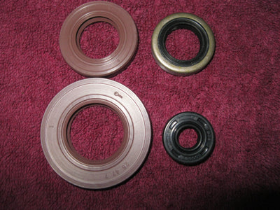 1983 Husqvarna 175 AIR COOLED Engine Seal Set with VITON Main Seals